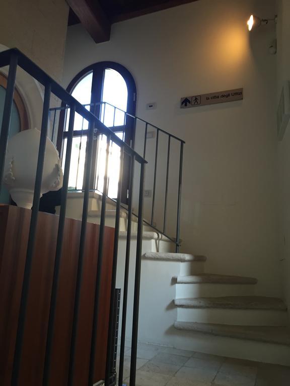 Ferienwohnung Casa Torre Di Mactheus Petraro Giovinazzo Zimmer foto